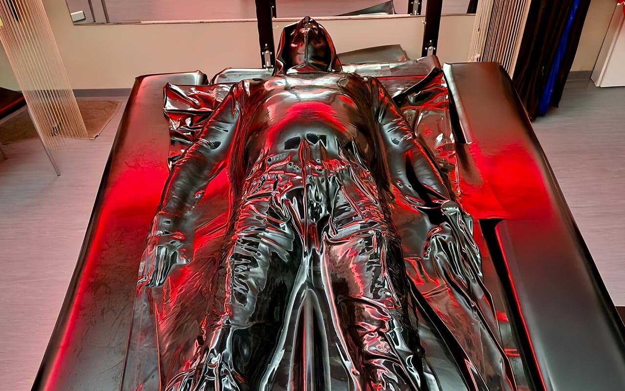 Neu: Latex Vakuumbett