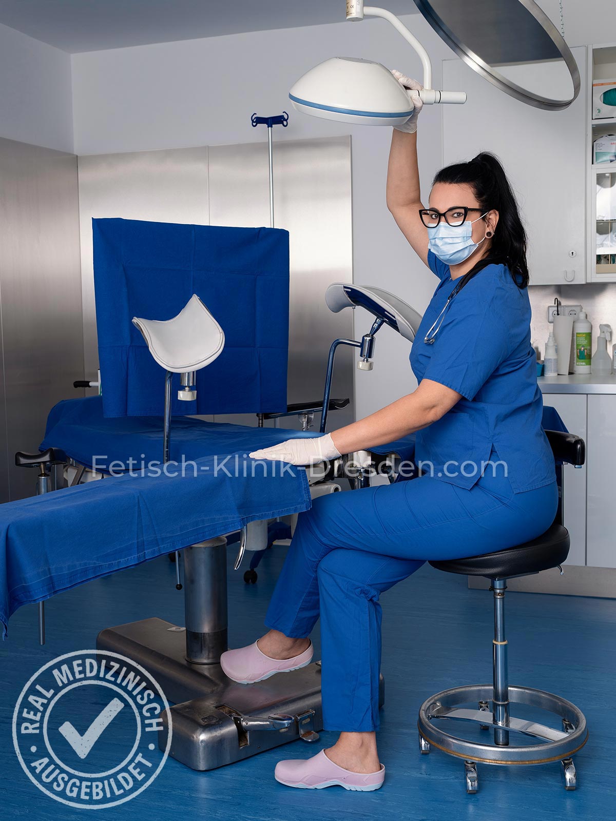 fetisch-klinik-dresden-dr-ava_4619-f